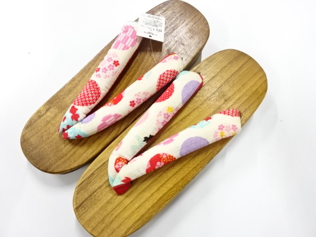 JAPANESE UNUSED PAULOWNIA GETA (25 cm)